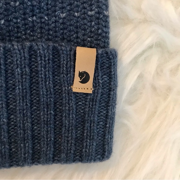Fjallraven Two-Tone Striped Beanie NWOT - Picture 3 of 6